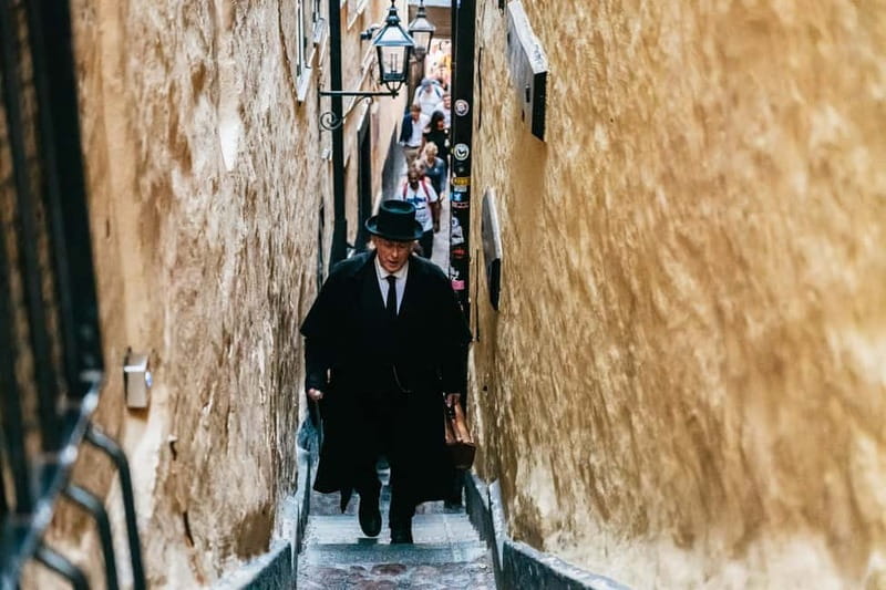 Stockholm: Ghost Walk and Historical Tour - Shoes, weather, and walking comfort