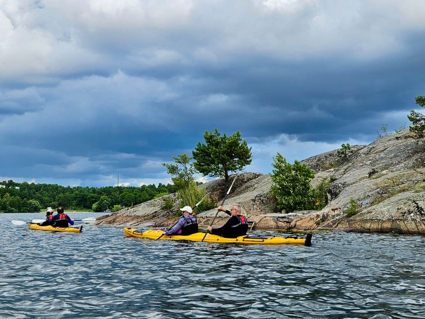 Stockholm: Guided Kayak Tour to Drottningholm Royal Palace - Drottningholm Palace from the water