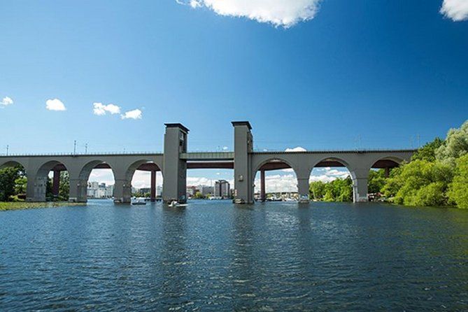 Stockholm: Highlights Boat Tour - Lilla Essingen and Stora Essingen