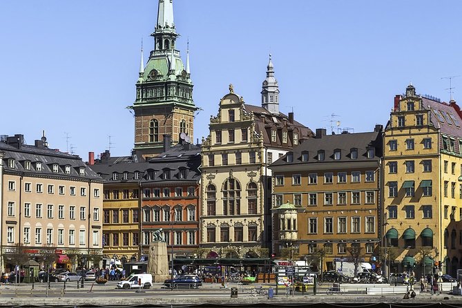 Stockholm Hop-On Hop-Off Sightseeing Cruise - Stop 1 and 9: The Royal Palace