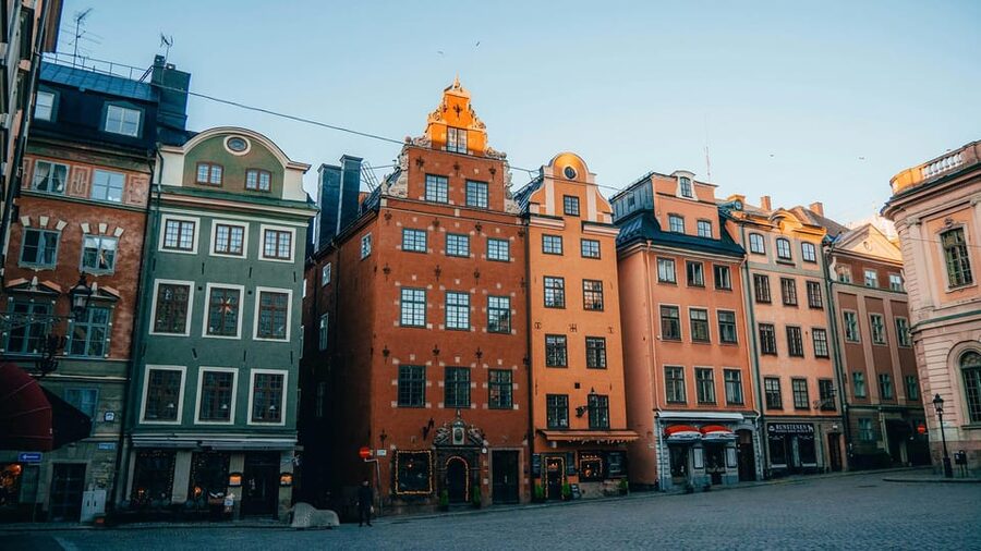 Stockholm Icons: Old Town & Riddarholmen Private Guided Tour - Who should book this Stockholm walk?