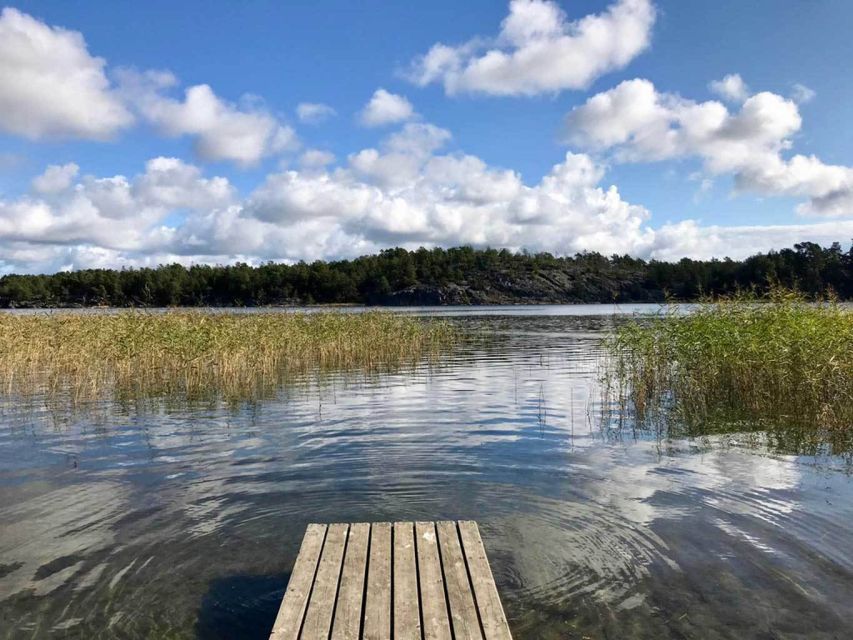 Stockholm: Morning Kayak Tour in the Archipelago with Lunch - Paddling among the Stockholm archipelago islands