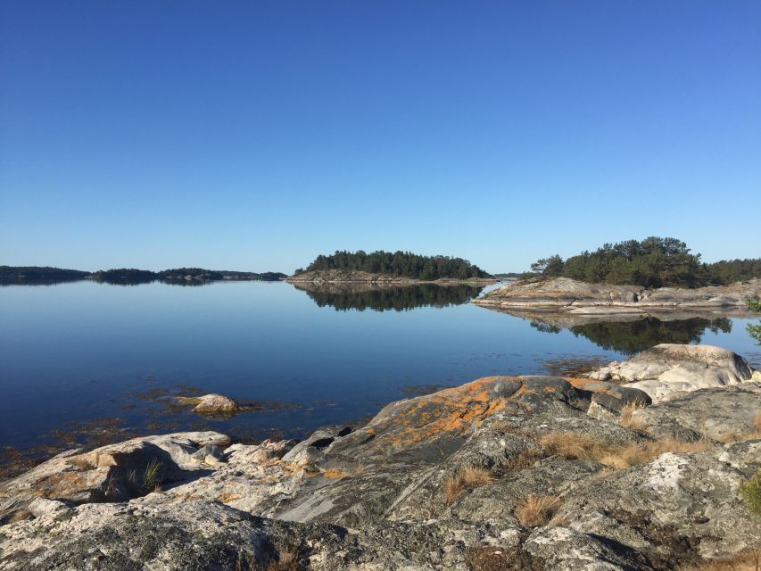 Stockholm: Morning Kayak Tour in the Archipelago with Lunch - Meeting at Vikstensvägen 71