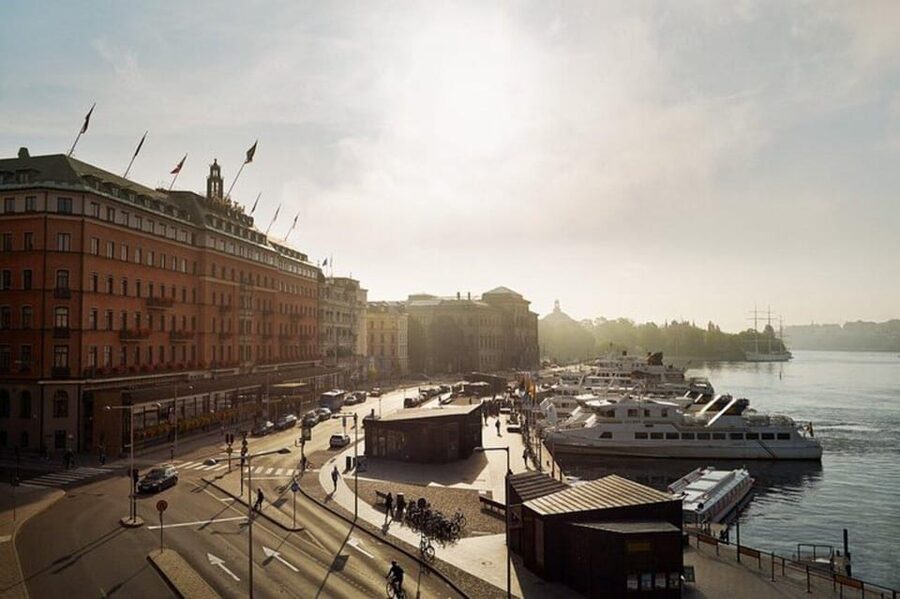 Stockholm: Must-See Attractions Walking Tour with a Guide - The Royal Swedish Opera and Stockholm’s cultural side