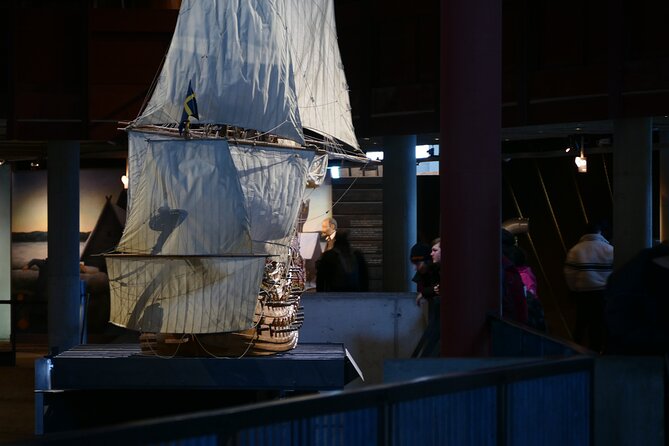 Stockholm Must See: City Hall, Gamla Stan and Vasa Museum - Two hours in Gamla Stan, Stockholm’s old center