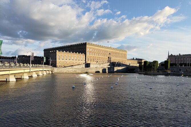 Stockholm Must See - Old Town, boat + Vasa Museum 3h small group - Why this three-hour route works in Stockholm