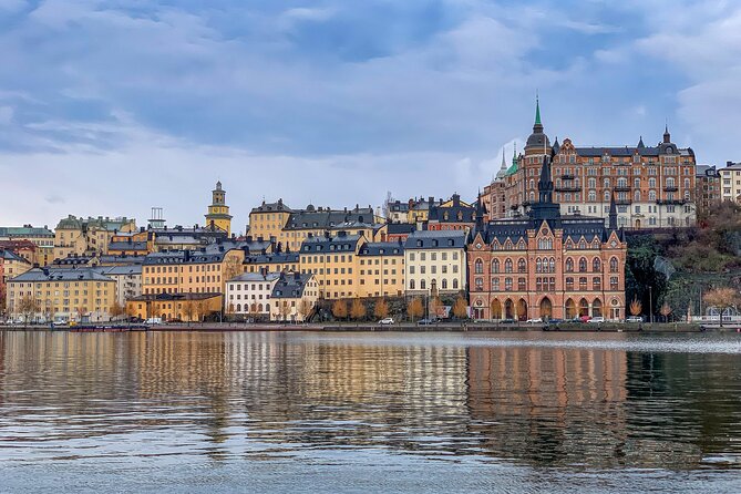 Stockholm: Old Town and City Guided Walking Tour - Opera, kings, and the political heart of Stockholm