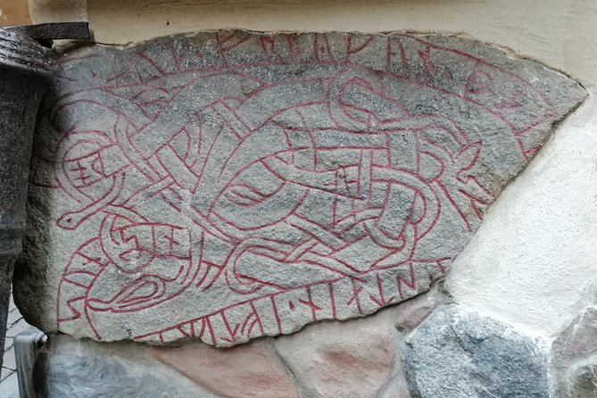 Stockholm Old Town and the Viking Museum, a Small Group Walking Tour - Why this three-hour route works