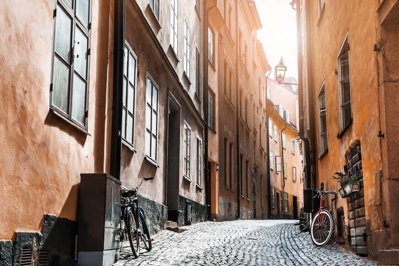 Stockholm: Old Town Historical Walking Tour - Key points to know before booking
