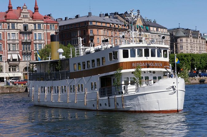 Stockholm Old Town Walking Tour + Archipelago Cruise - Riddarholmen Church and the royal dead