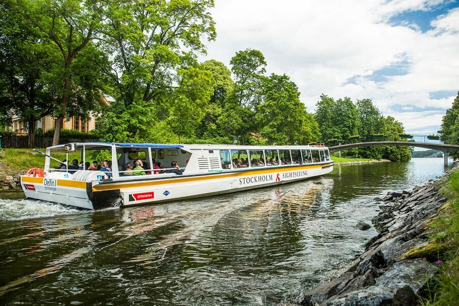 Stockholm Pass: Save up to 50% - Includes Vasa Museum Ticket - Cruises show you why Stockholm is a water city