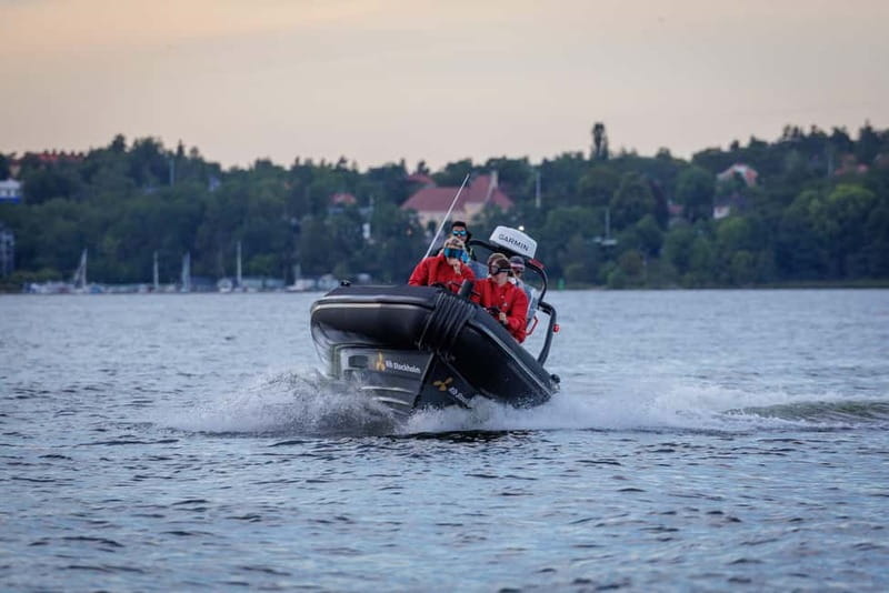 Stockholm: RIB Speed boat tour incl. island visit - Why this boat trip feels different from a standard cruise