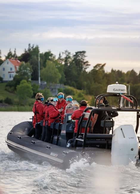 Stockholm: RIB Speed boat tour incl. island visit - The RIB ride through Stockholm’s archipelago