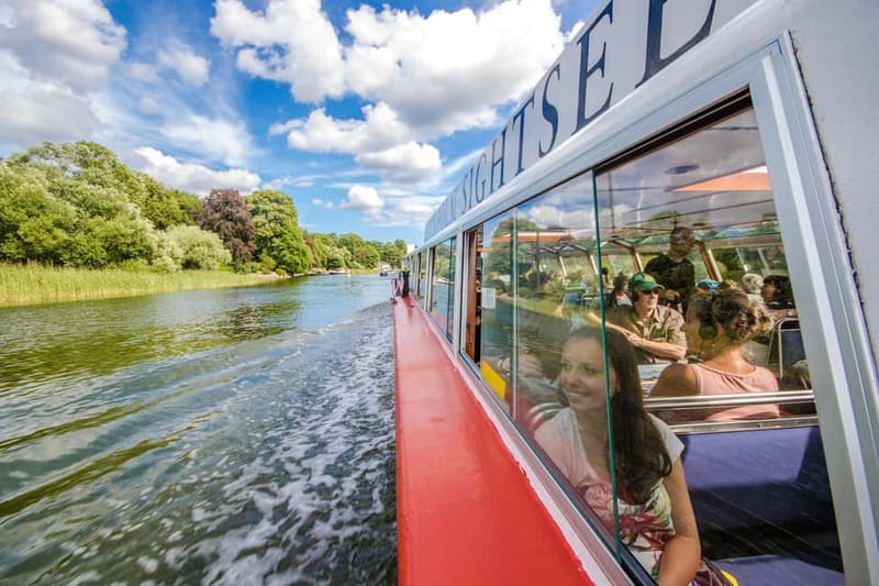 Stockholm: Royal Djurgården Boat Tour - Booking details that affect your day