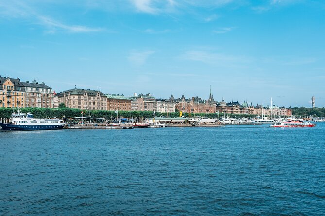 Stockholm's Old Town & Vasa Museum Private Walking Tour - Meeting the Vasa, Stockholm’s spectacular shipwreck