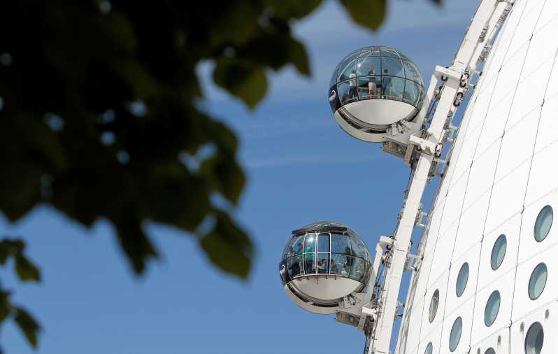 Stockholm: SkyView Glass Gondola Ride - Time, pace, and the actual ride