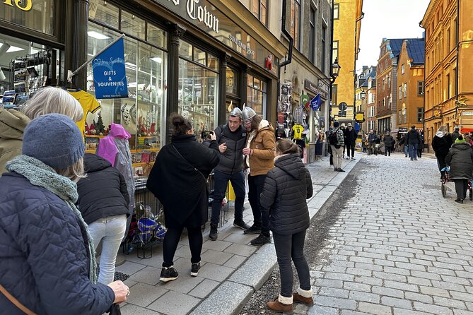 Stockholm Small Group Food Tour with 7 Classic Food Tastings - Hötorget: market atmosphere and the Princess cake finish
