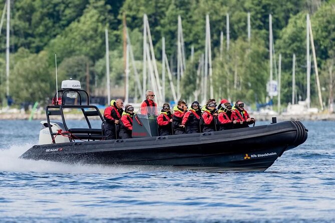 Stockholm Speed Boat 2 Hour Archipelago Tour - Stockholm’s waterfront sights in the first minutes