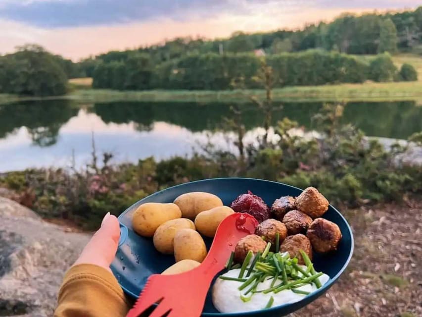 Stockholm: Sunset Hike in Tyresta National Park with Meal - What the $144 price really covers