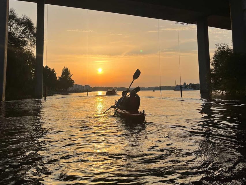 Stockholm: Sunset Kayak Tour in the City + Swedish Fika - Starting beside the water at Rålis Kayak
