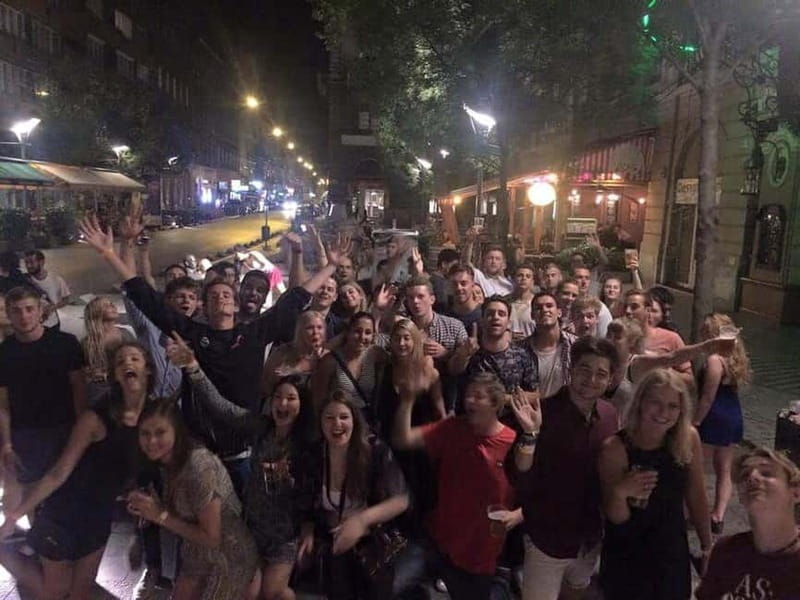 Stockholm: The Original Pub Crawl - Who should book this Stockholm pub crawl?