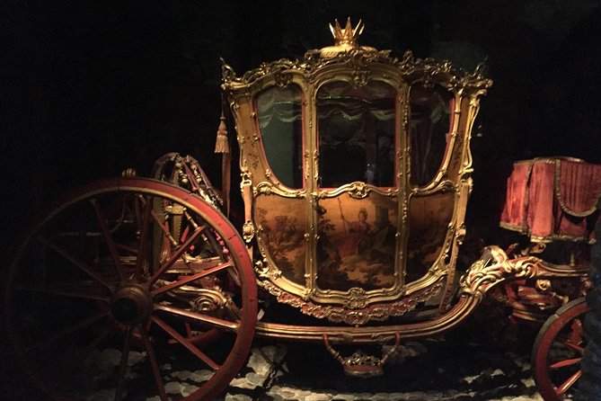 Stockholm Top attractions all-inclusive Gran Tour - Riddarholmen and the center of royal Stockholm