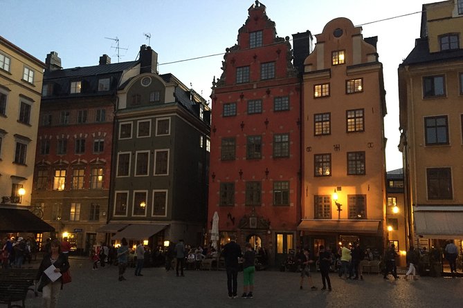 Stockholm Top attractions all-inclusive Gran Tour Winter Edition - Riddarholmen, royal tombs, and the view across Riddarfjärden