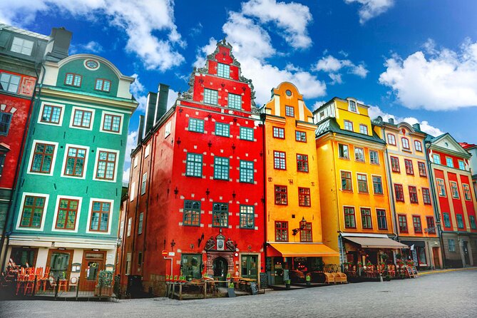 Stockholm Walking Tour with Audioguide on Your Smartphone - Opera, parkland, and aristocratic rooms