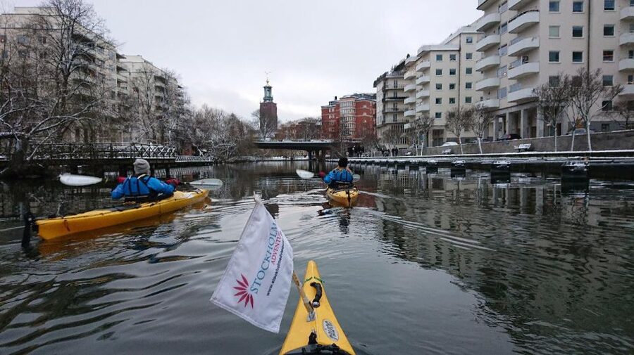 Stockholm: Winter City Kayaking Tour - Meeting at the Adventure Cafe