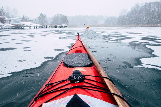 Stockholm: Winter Kayaking, Swedish Fika and hot Sauna Experience - Norrhamnen’s cottages and fika culture