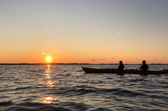 Sunset Kayak Tour in the Stockholm Archipelago + Swedish Fika - The island fika stop