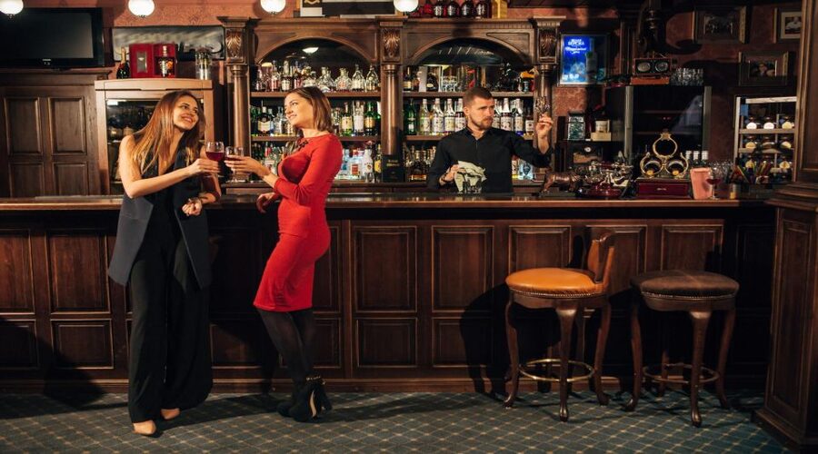 Swedish Beer Tasting Tour in Stockholm Old Town Pubs - The two-hour tour: four beers and two venues