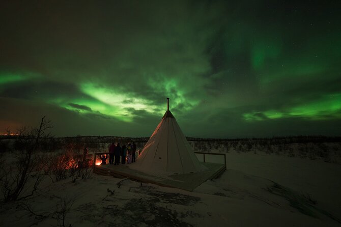 The Ultimate Aurora Photo Adventure - Learning to use the DSLR in the dark