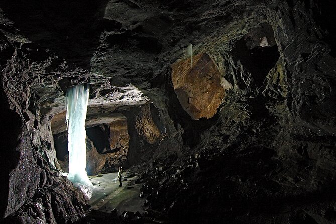 Underground Adventure Tour in Sweden - The suspension bridge and underground zipline