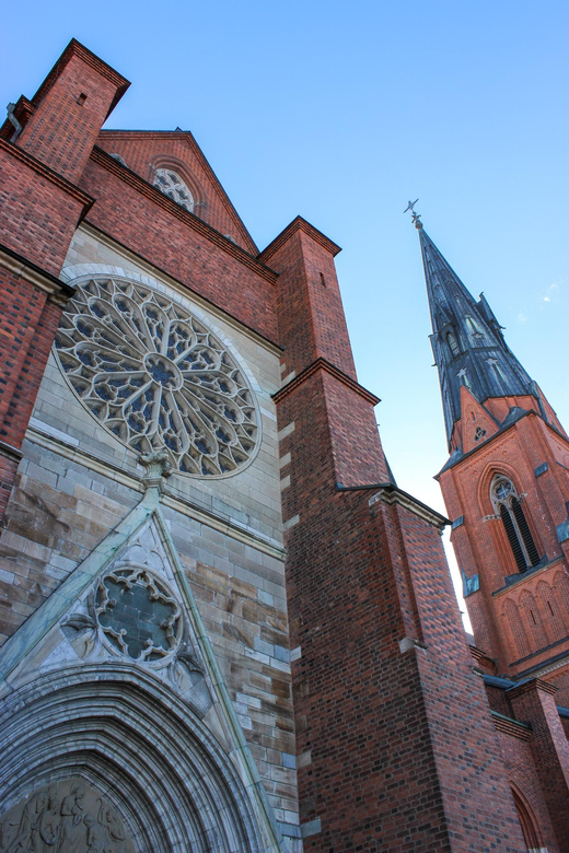 Uppsala: City Highlights and Hidden Gems Walking Tour - Canals, student life, and the university