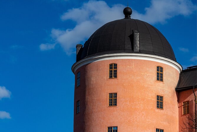 Uppsala Scavenger Hunt and Sights Self Guided Tour - Who should choose this Uppsala game?