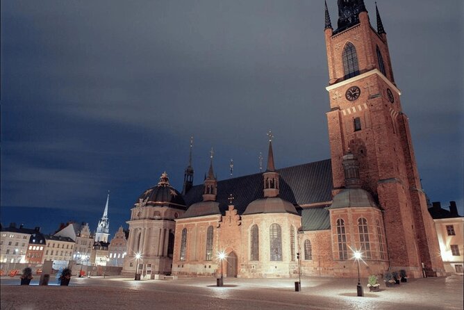 Vasa, Old Town, City Hall, Palace with Entry, Guided Tour - Key points to know before booking