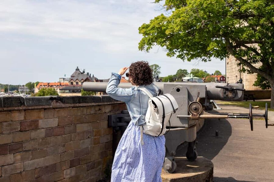 Vaxholm & Stockholm Archipelago: Guided Excursion, Day Trip - Boarding near the Nationalmuseum at 10 am