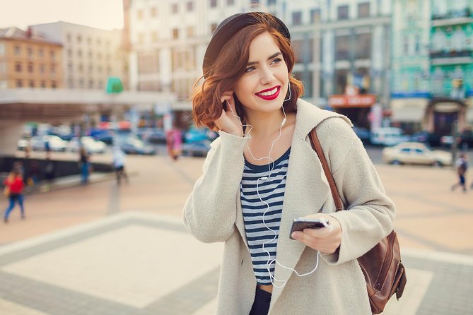 Walk Malmö with an audio guide - How the self-guided Malmö walk works