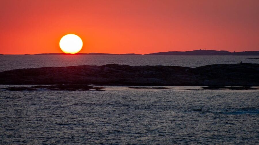 West Sweden: Self Guided Kayak Tour - Southern Route - From the red barn to the first sheltered waters
